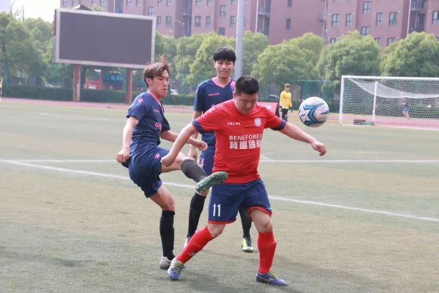 高诗岩与山东男篮续约两年，陶汉林续约一年